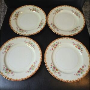 Set Of 4 Diamond China Japan Roslyn Bread and Butter Side 7 1/8" Plates